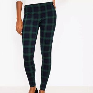 LOFT green navy plaid legging ponte ankle pants size M